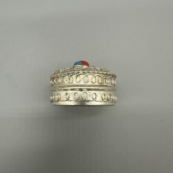 Tibetian Style Trinket Jewelry Pill Box - Picture 4 of 8